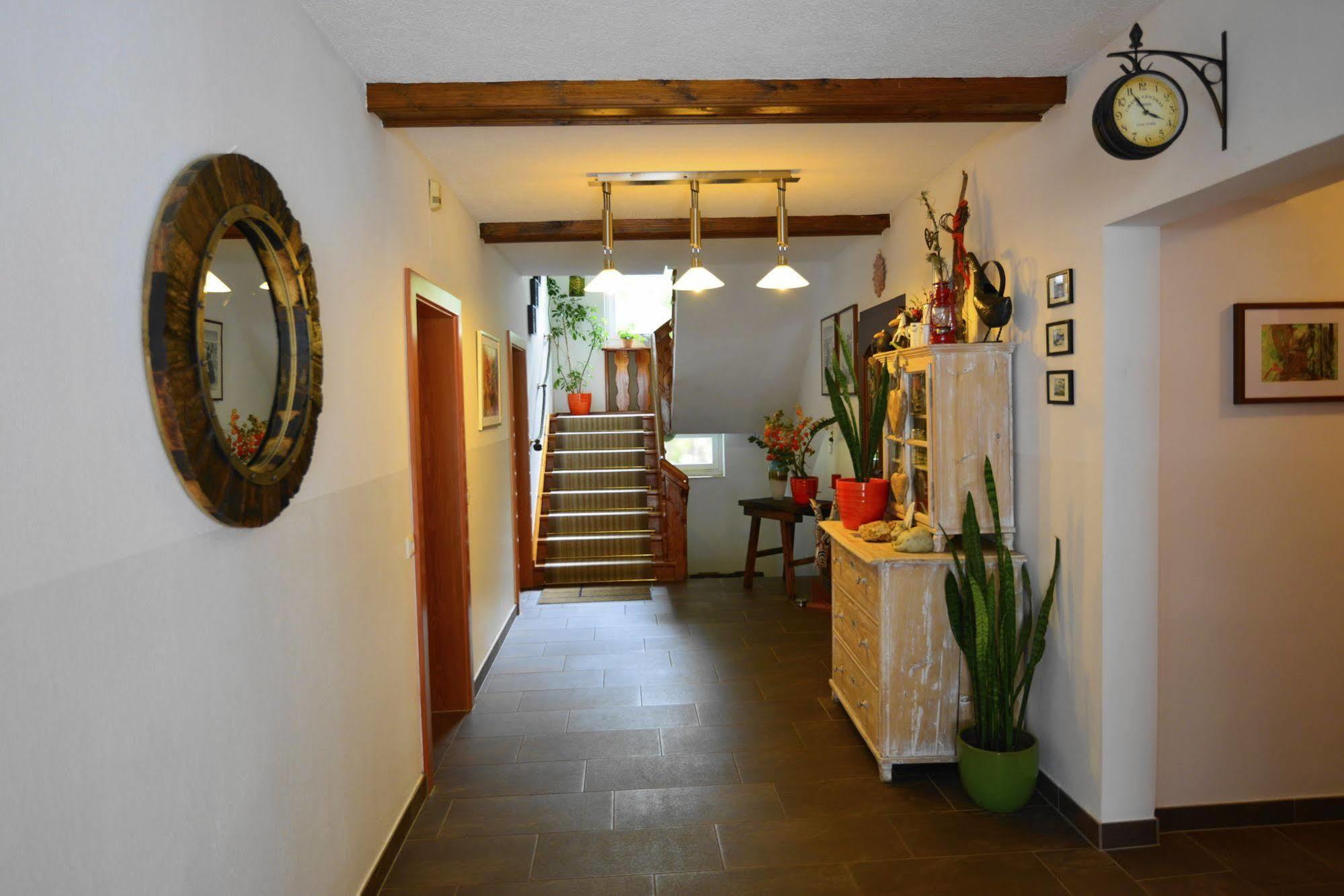 Gaestehaus Zwischenberger Obervellach Buitenkant foto